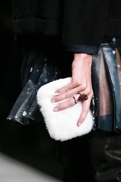 Look 124